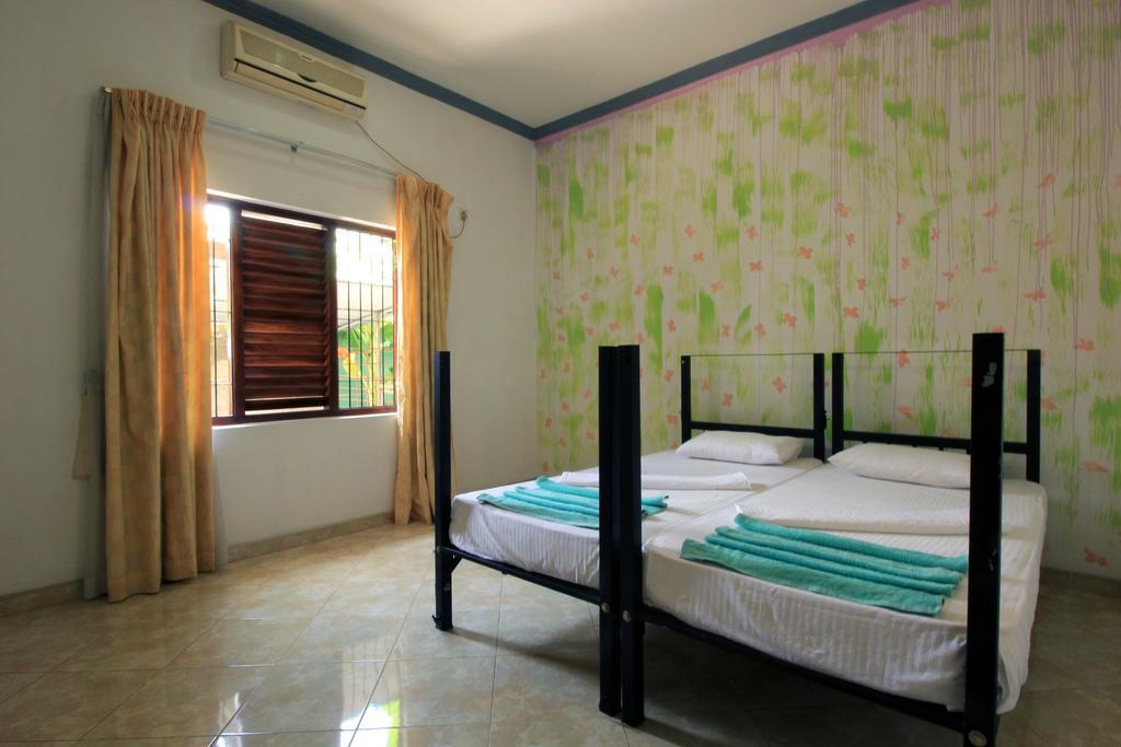 Flipflop Hostel Negombo Bagian luar foto