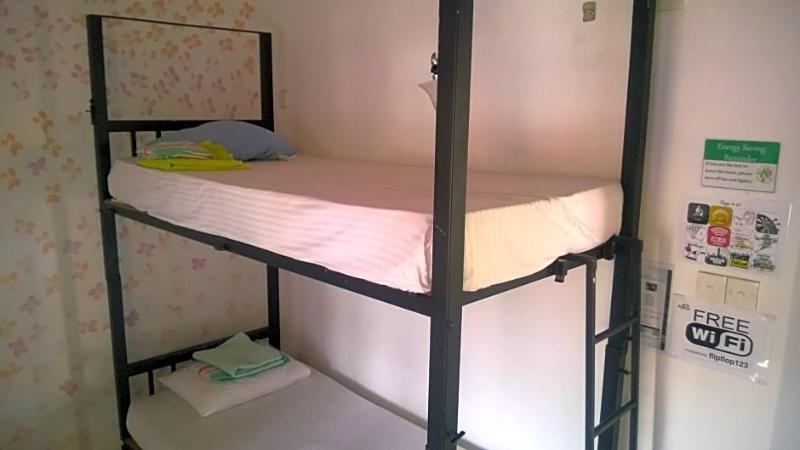 Flipflop Hostel Negombo Bagian luar foto